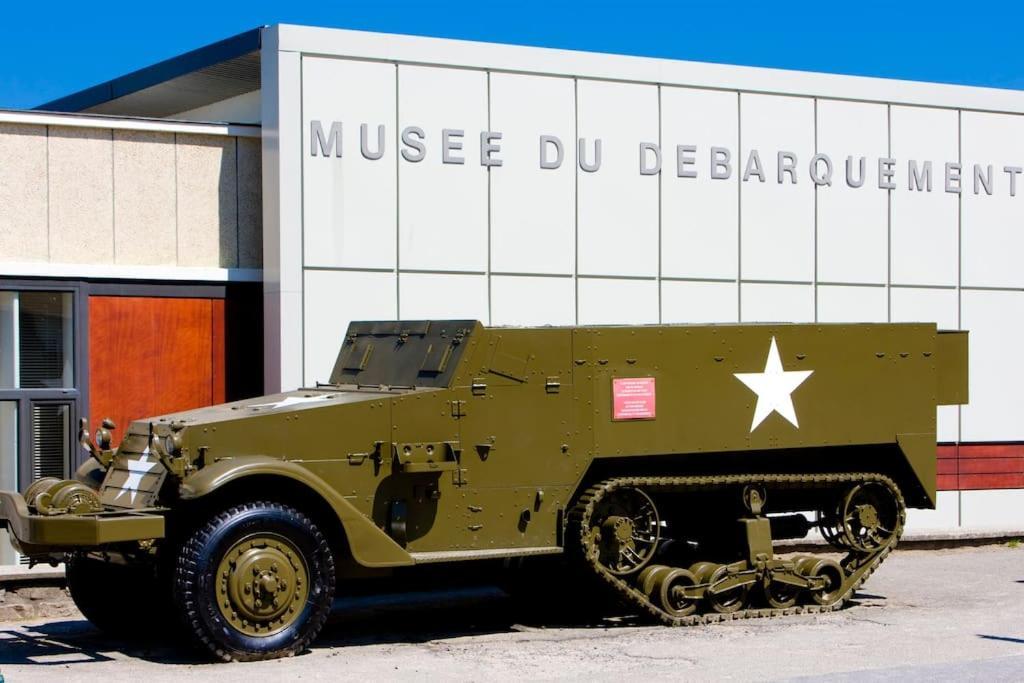 Le Joffre - Studio Sur La Digue En Centre Ville Arromanches-les-Bains Extérieur photo