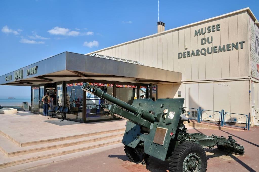 Le Joffre - Studio Sur La Digue En Centre Ville Arromanches-les-Bains Extérieur photo